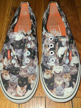 VANS ASPCA Authentic Cats Print Unisex Sneakers Womens 7.5, M 6 Shoes